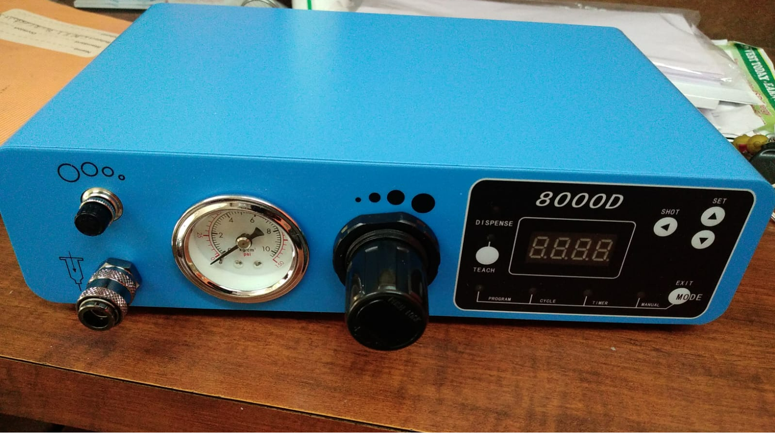 Semi-automatic dispenser